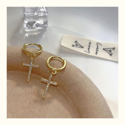 1 Pair Modern Style Korean Style Moon Heart Shape Butterfly Inlay Brass Zircon Drop Earrings