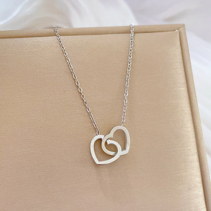 Simple Style Letter Heart Shape Butterfly Titanium Steel Inlay Shell Necklace